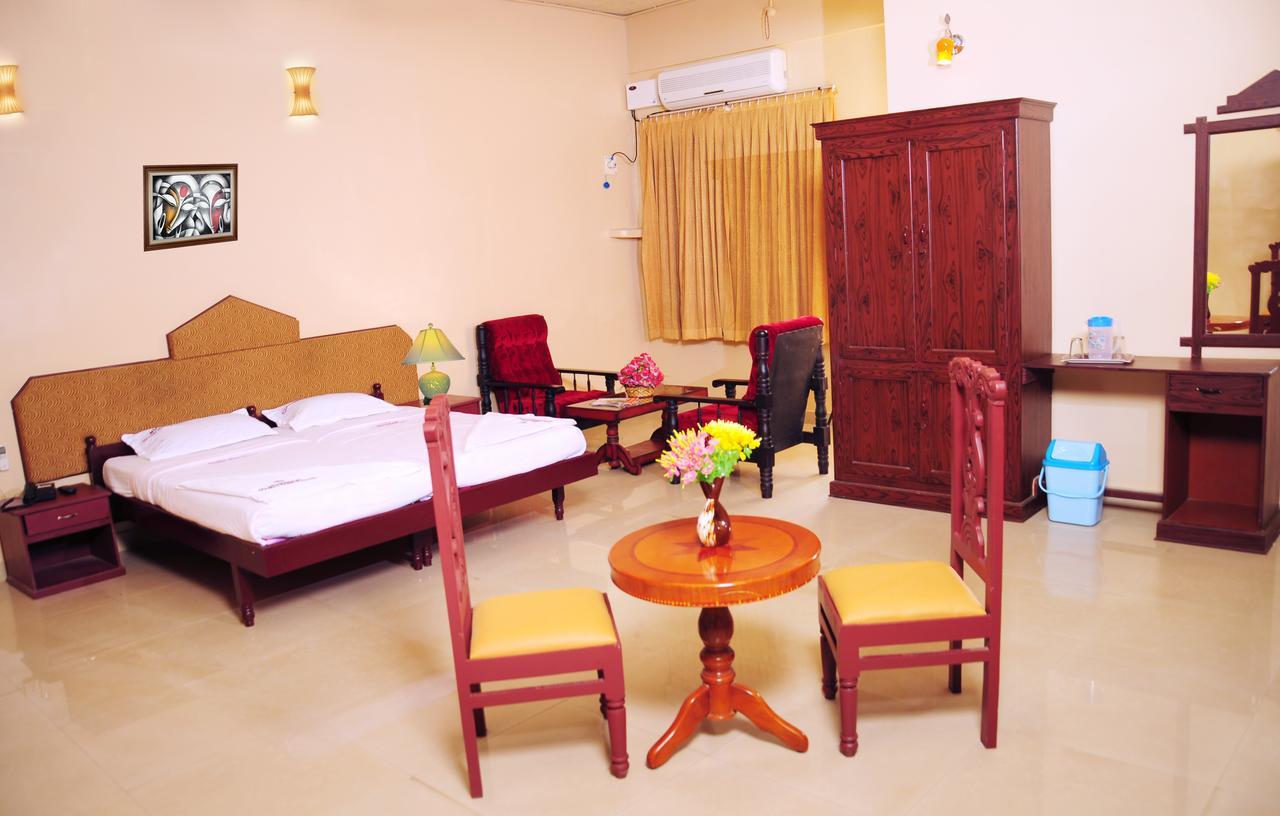 Kondotty Hotel Nuhman מראה חיצוני תמונה